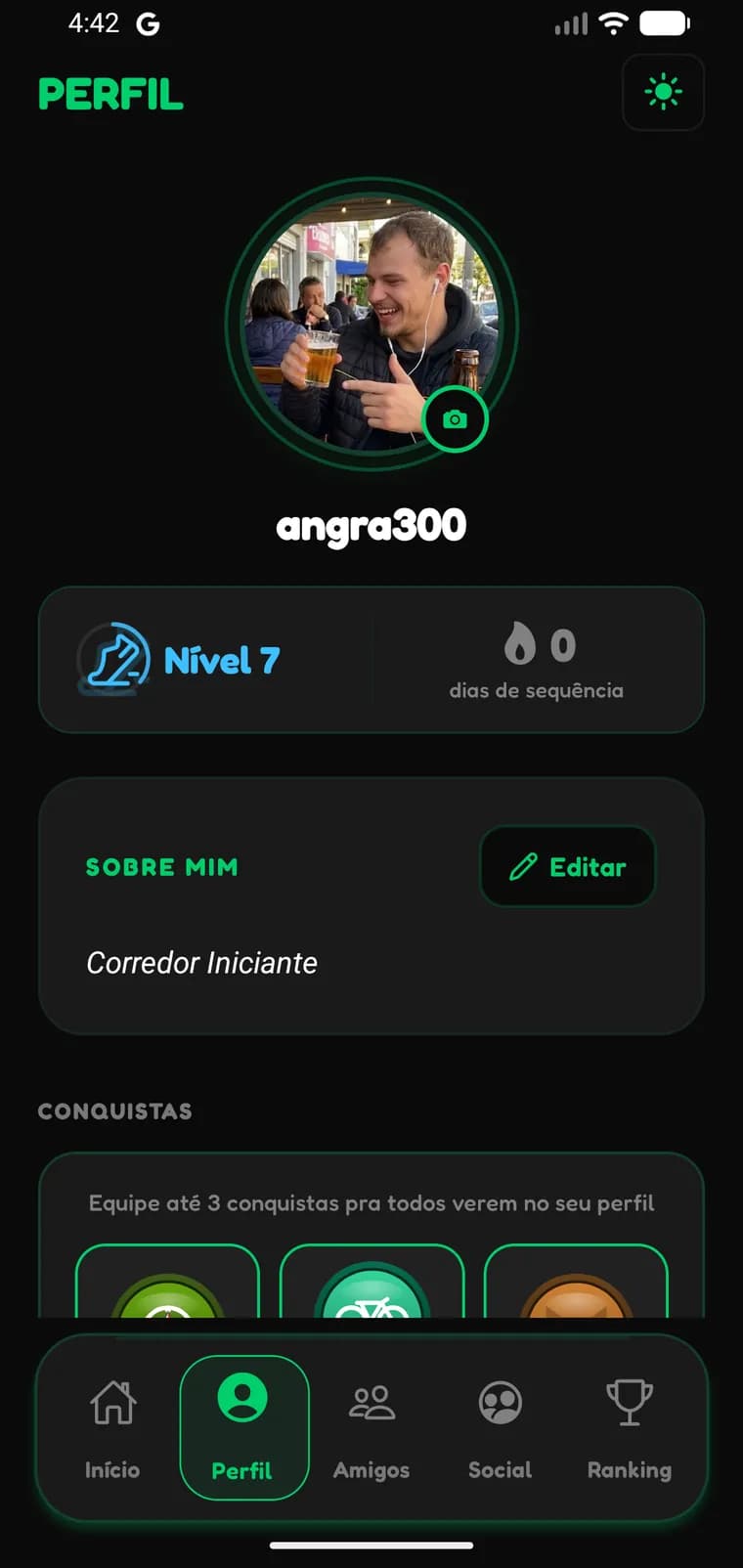 Runex — Perfil, tema escuro